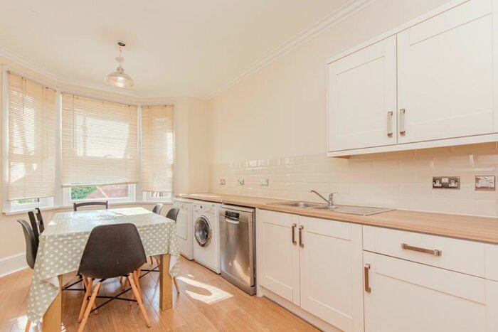 6 Bedroom End Of Terrace House To Rent In James Street, Oxford, OX4