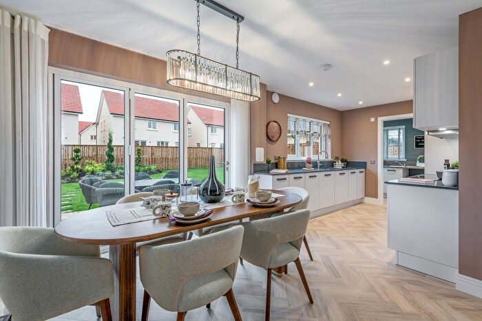 4 Bedroom Detached House For Sale In Millerhill, EH22