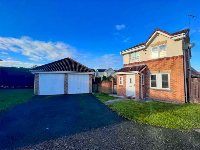 3 Bedroom Detached House To Rent In Rookery Rise, Winsford, Cheshire, CW7