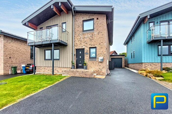 4 Bedroom Detached House For Sale In Anchorage Place, Amble, Northumberland, NE65