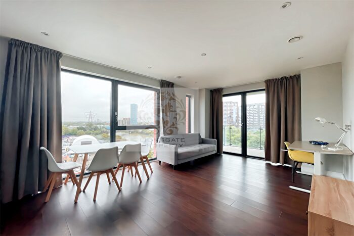 1 Bedroom Apartment To Rent In Avalon Point, E14