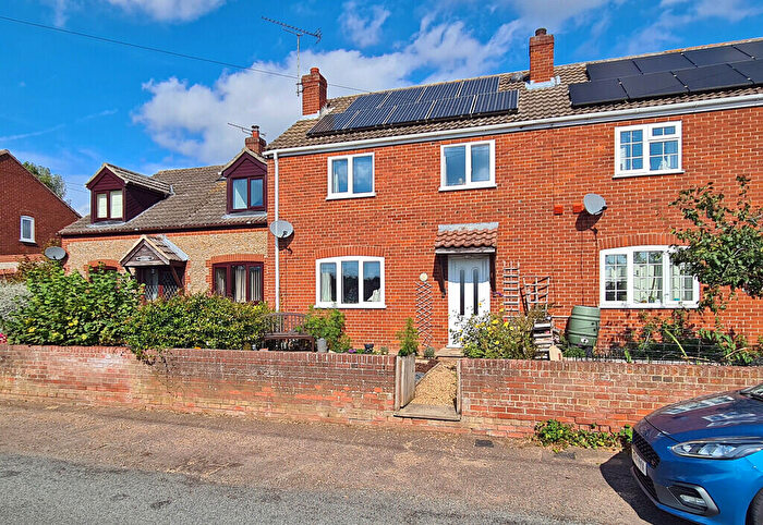 3 Bedroom Terraced House For Sale In Westwick Road, Worstead, NR28