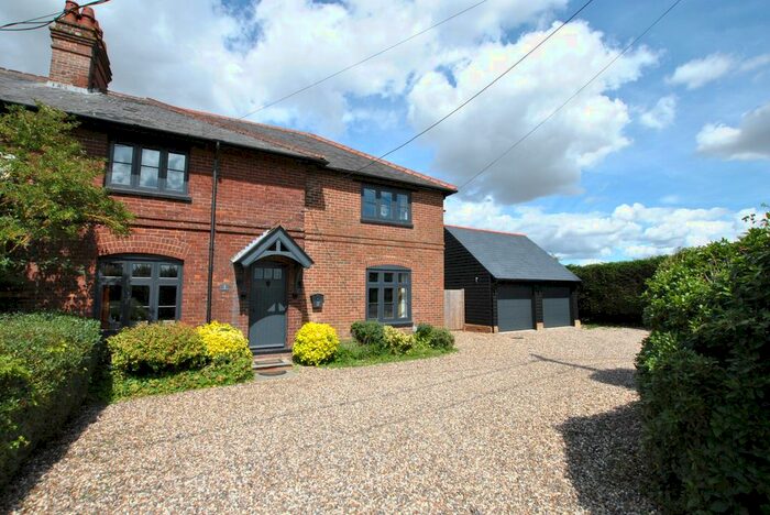 4 Bedroom Semi-Detached House For Sale In Hall Road, Hundon, Sudbury, CO10