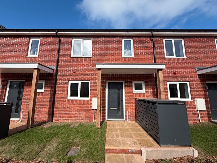 2 Bedroom Terraced House For Sale In Braid Drive, Tiverton, EX16