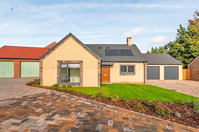 3 Bedroom Detached Bungalow For Sale In St Giles Park, Cringleford, Norwich, NR4