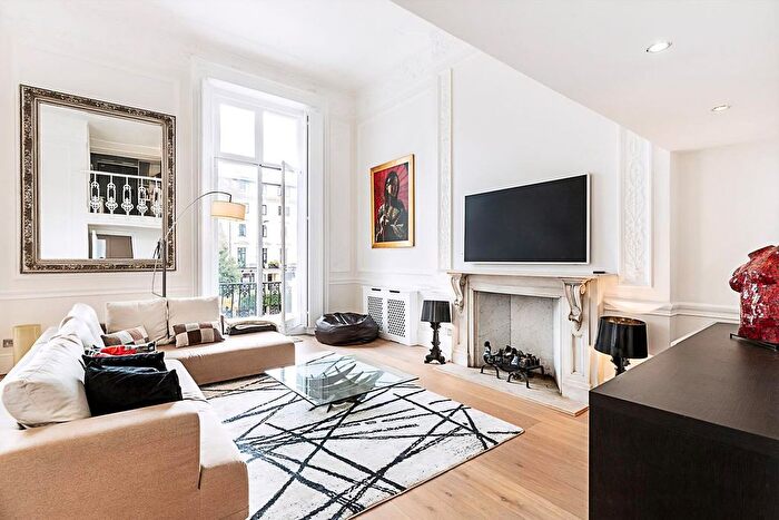 3 Bedroom Flat To Rent In Paddington, W2