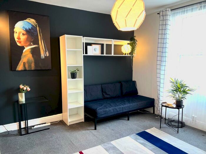 1 Bedroom Flat To Rent In Stafford Road, Sheffield, S2