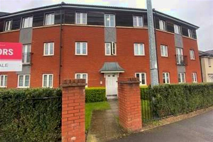 2 Bedroom Flat To Rent In Birchwood Road, Brislington, BS4
