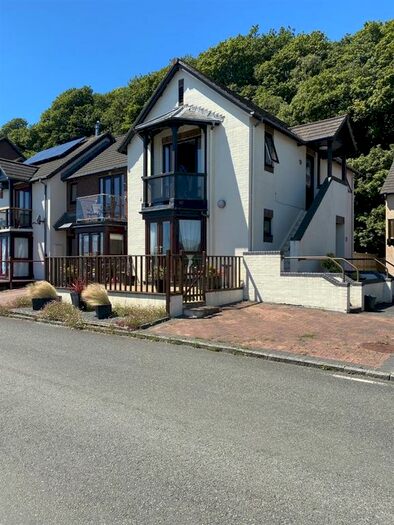 1 Bedroom Flat To Rent In Gaddarn Reach, Neyland, Milford Haven, SA73