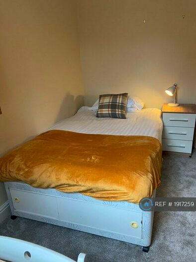 5 Bedroom Terraced House To Rent In Newington Road, Sheffield, S11