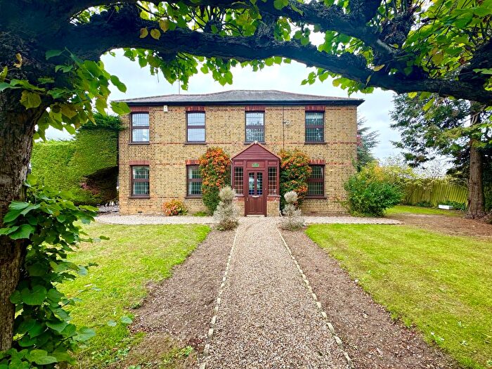 4 Bedroom Detached House To Rent In Blasford Hill, Little Waltham, CM3