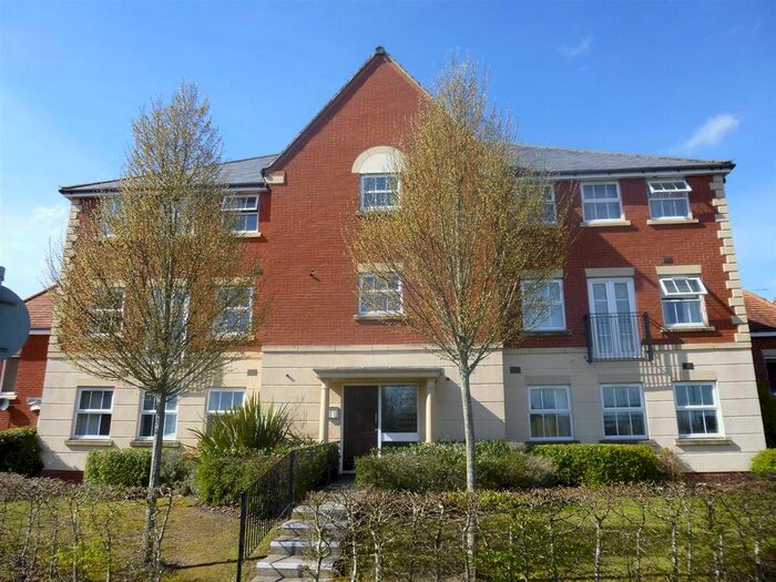 1 Bedroom Flat To Rent In Green Lane, Devizes, SN10