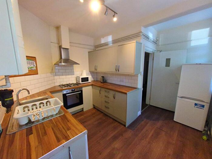 3 Bedroom Apartment To Rent In Flat A Upperthorpe, S6