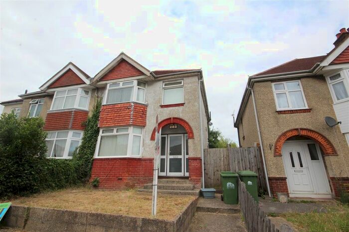 4 Bedroom Semi-Detached House To Rent In Burgess Road, Southampton, SO16