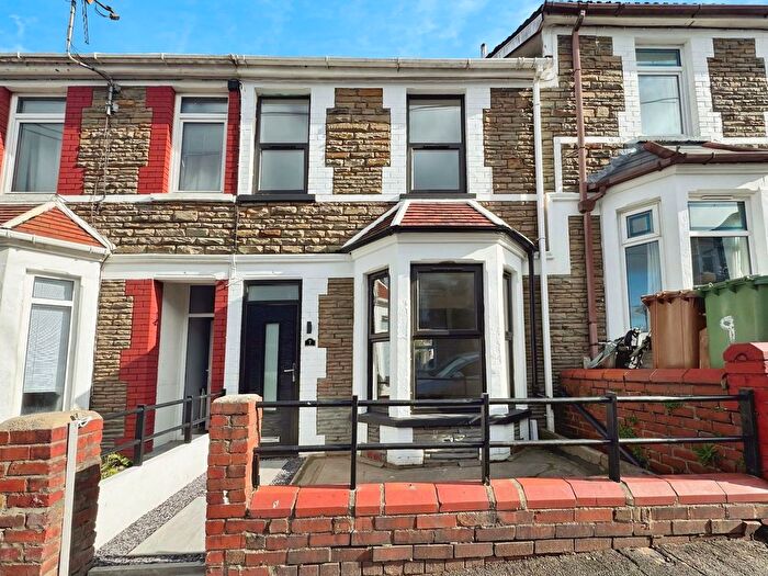 3 Bedroom Terraced House For Sale In Broomfield Street, Caerphilly, CF83