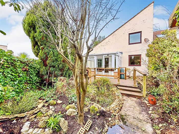 2 Bedroom End Terrace House For Sale In Tree Hamlets, Upton, BH16