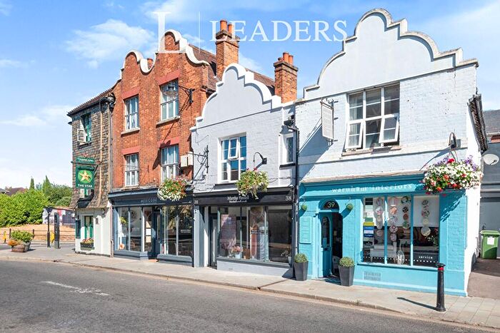 1 Bedroom Flat To Rent In Dorking, RH4