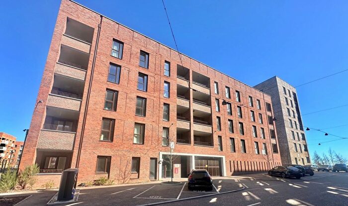 1 Bedroom Flat To Rent In Kentfield Street, Barking, IG11