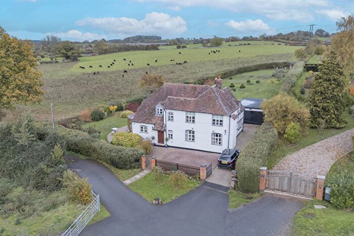 4 Bedroom Detached House For Sale In Rag House, Holly Green, Upton Upon Severn, Worcestershire, WR8