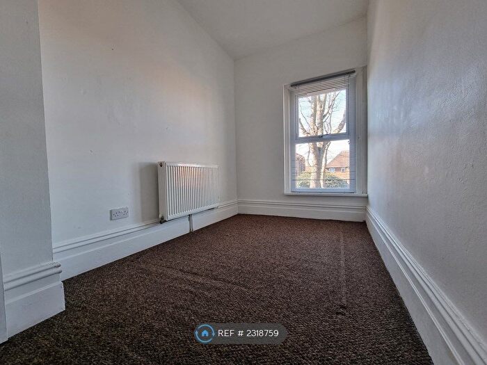 1 Bedroom Flat To Rent In Boulevard, Hull, HU3