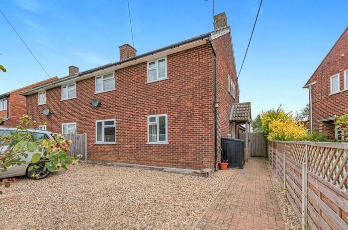 3 Bedroom Semi-Detached House For Sale In East View Close, Radwinter, Saffron Walden, Essex, CB10