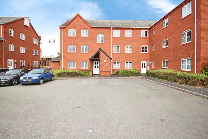 2 Bedroom Flat For Sale In Gas Street, Leamington Spa, Warwickshire, CV31