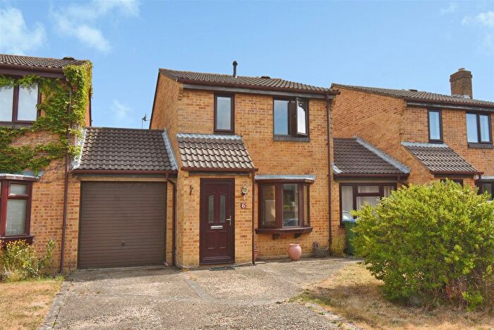 3 Bedroom Detached House For Sale In Merryfield, Fareham, PO14