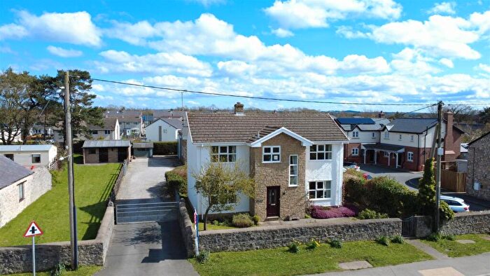 3 Bedroom Detached House For Sale In North Street, Caerwys, Mold, CH7