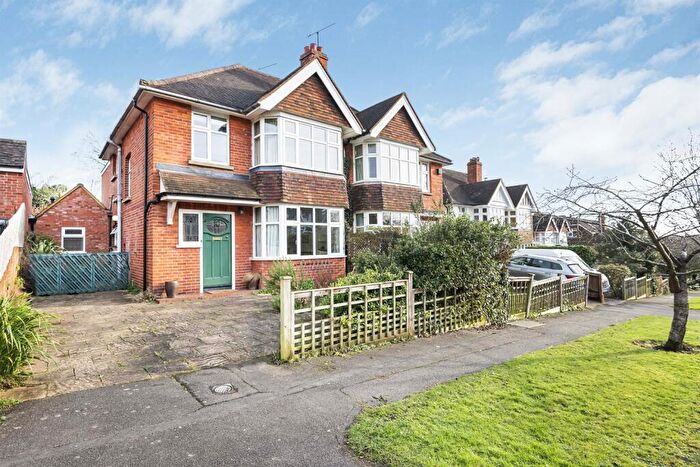 4 Bedroom Semi Detached House For Sale In Balmore Drive, Caversham, Reading, RG4