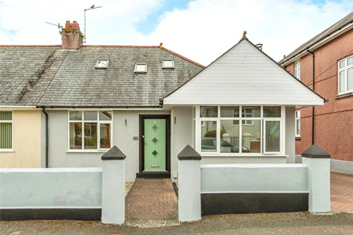 4 Bedroom Bungalow For Sale In Morrish Park, Plymouth, Devon, PL9