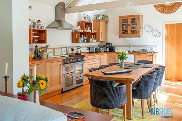 3 Bedroom Barn Conversion For Sale In Dereham Road, Briningham, Melton Constable, NR24