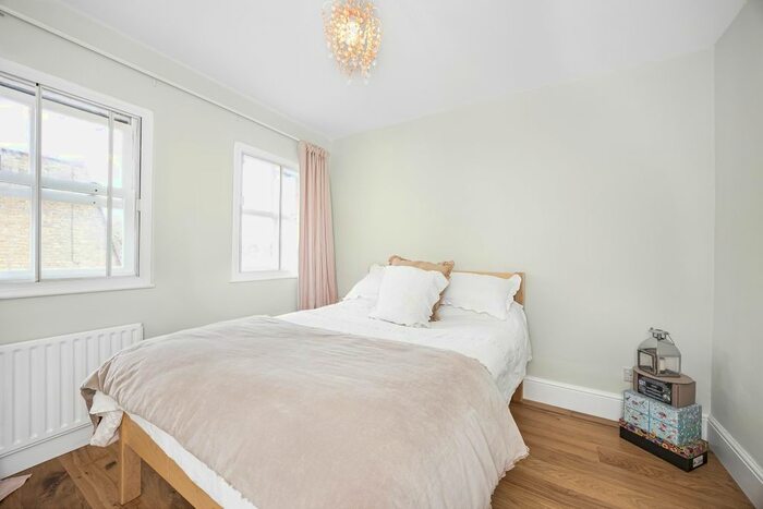 1 Bedroom Flat To Rent In St Pauls Court Yard, Deptford, SE8
