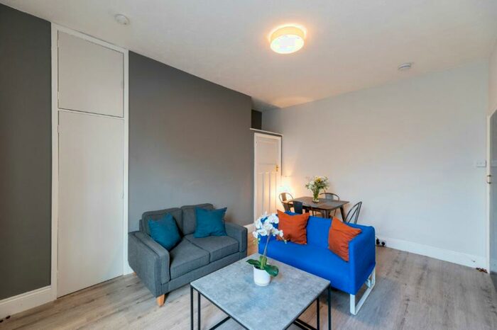 2 Bedroom Terraced House To Rent In Stratford Road, Newcastle, NE6