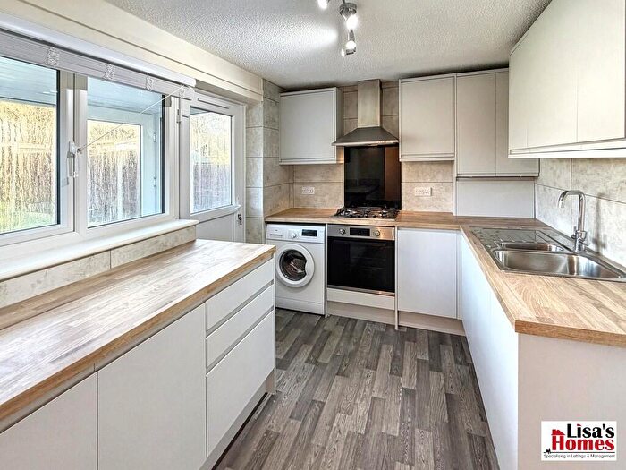 2 Bedroom Semi Detached House To Rent In Peregrine Way, Kessingland, NR33