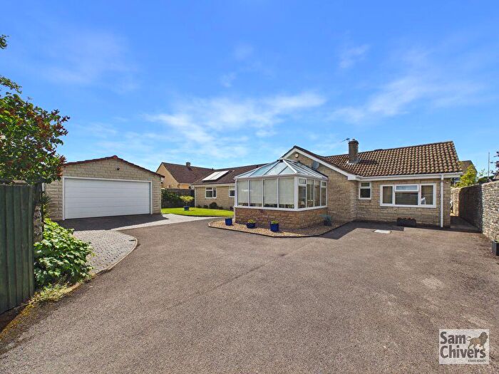4 Bedroom Detached Bungalow For Sale In Poets Corner, Westfield, Radstock, BA3