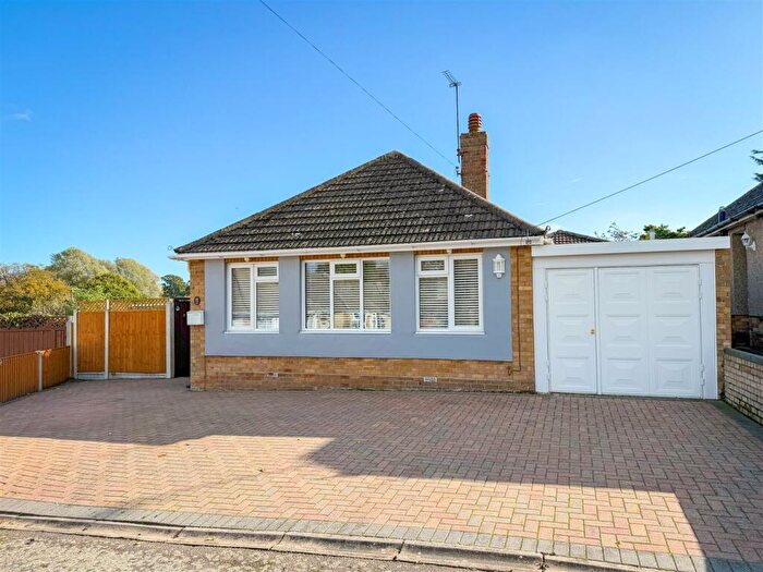 4 Bedroom Detached Bungalow For Sale In Craigfield Avenue, Great Clacton, Essex, CO15