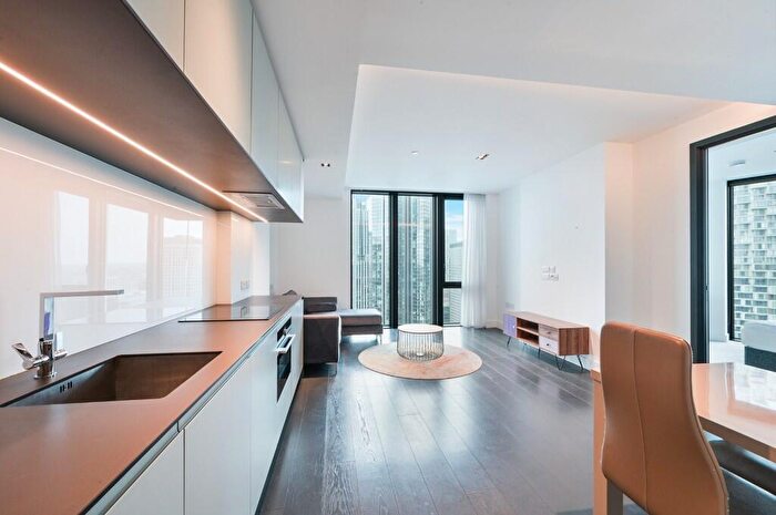 1 Bedroom Flat To Rent In Marsh Wall, London, E14