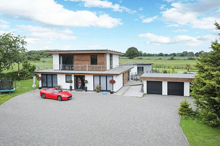 7 Bedroom Detached House For Sale In South Street Road, Stockbury, ME9