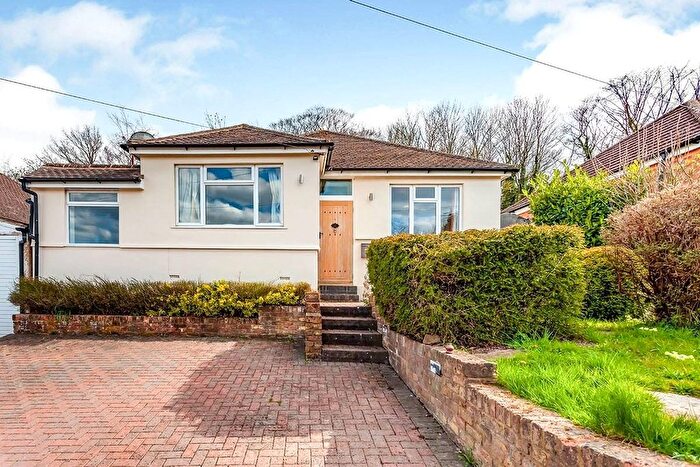 4 Bedroom Detached House To Rent In Barnes Rise, Kings Langley, Hertfordshire, WD4