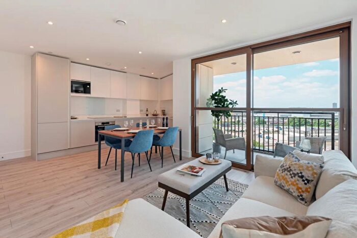 2 Bedroom Apartment To Rent In Goodhall Street, London, NW10