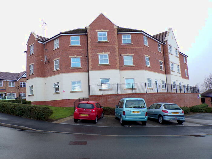 2 Bedroom Flat To Rent In Cysgod Y Bryn, Rhos On Sea, LL28
