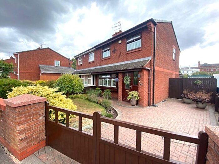 3 Bedroom Semi-Detached House For Sale In Lavan Close. Liverpool, Merseyside, L6