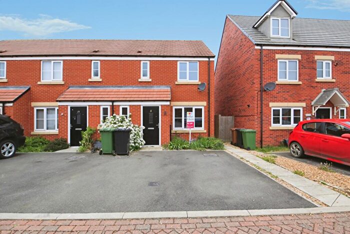 3 Bedroom End Of Terrace House For Sale In Benington Close, Hampton Gardens, Peterborough, PE7