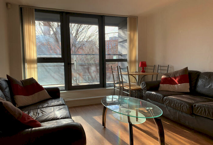 1 Bedroom Flat To Rent In Quebec Building, Bury Street, Manchester, M3