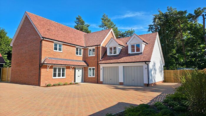 4 Bedroom Detached House For Sale In Samphire Place, Westleton, IP17