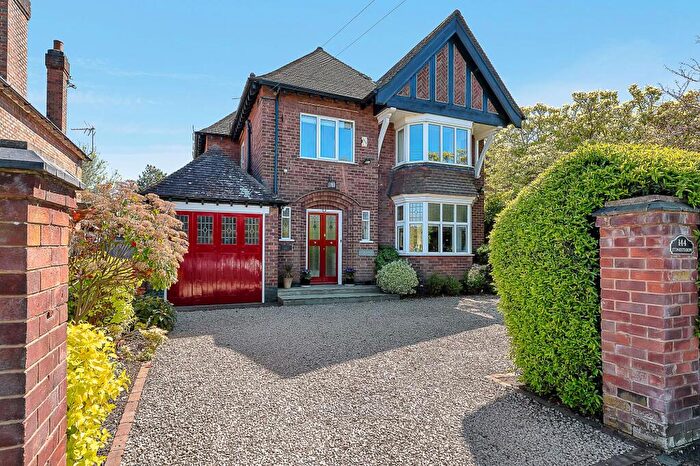 5 Bedroom Detached House For Sale In Forest Road, Loughborough, LE11