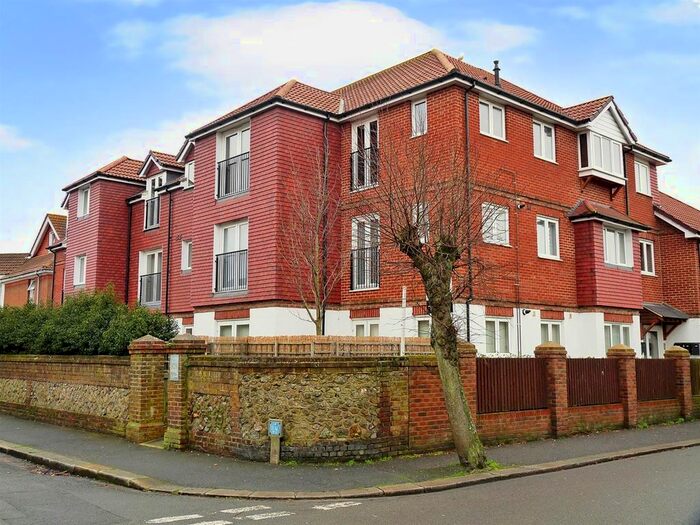 2 Bedroom Flat To Rent In Taldua Place, Ellasdale Road, Bognor Regis, PO21
