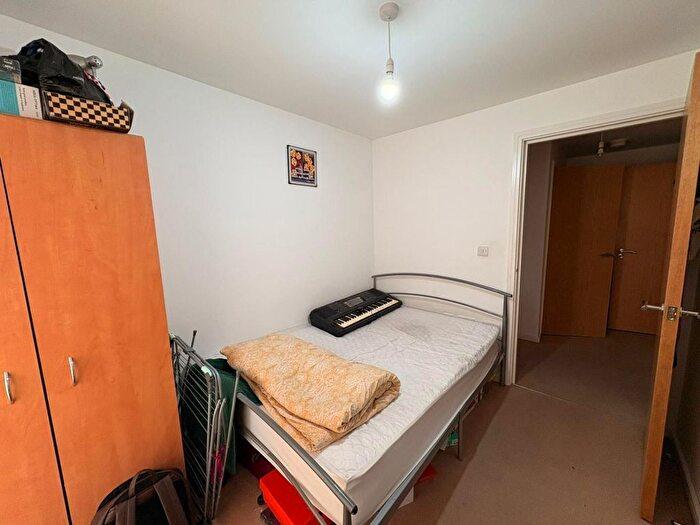 2 Bedroom Flat To Rent In Duke Street, Salford, M7