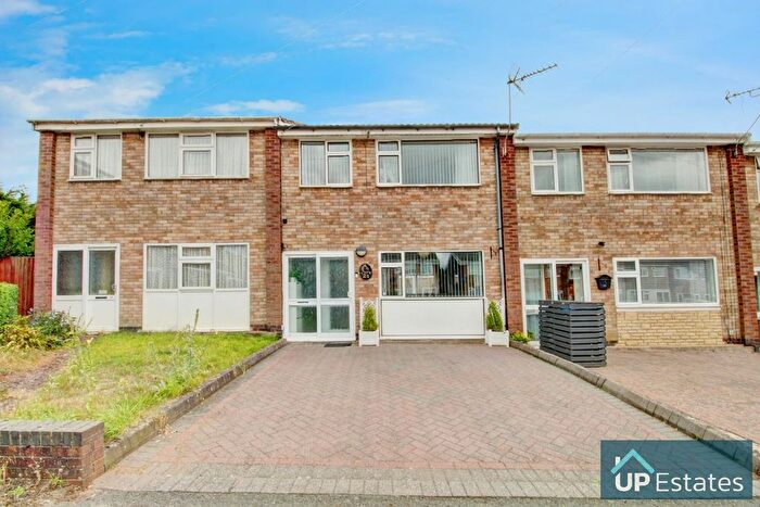 3 Bedroom Terraced House For Sale In Hothorpe Close, Binley, Coventry, CV3