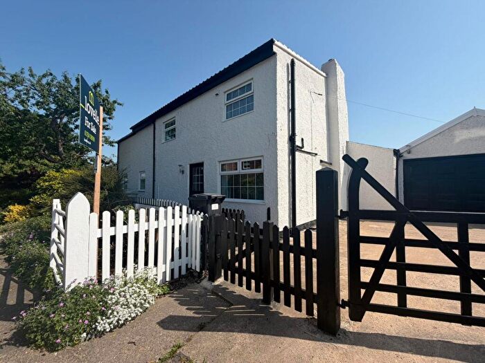 3 Bedroom Detached House To Rent In Storeys Lane, Lincolnshire, Skegness, PE24